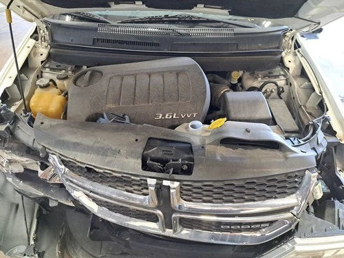 2012 Rear Carrier/Differential Journey SKU#4226215 Used OEM Rear Differential Carriers used OEM rear differential carrier