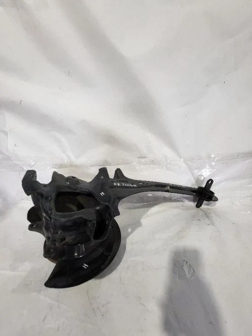 2010-2013 Mazda Mazda3 Rear Right/Passenger Used OEM Steering Knuckle Spindle