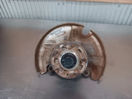 1989-1991 Mazda Front Right/Passenger With Hub Used OEM Steering Knuckle Spindle