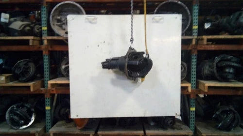 Meritor MR2014X Rear Differential/Carrier 3.36 5766878 Used OEM Rear Differential Carriers used OEM rear differential carrier