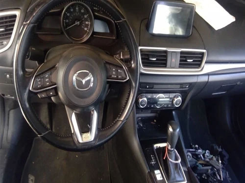 2014-2018 Mazda Mazda3 1081200 Front Left/Driver Used OEM Steering Knuckle Spindle