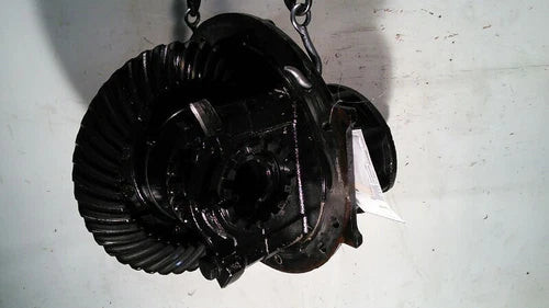 2005 Rockwell Rear Carrier 3.21 Ratio 4672303 Used OEM Rear Differential Carriers used OEM rear differential carrier assembly