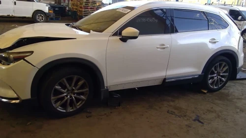 2019-2023 Mazda CX-9 6561424 Front Left/Driver Used OEM Steering Knuckle Spindle
