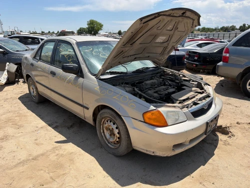 1999-2003 Mazda Protege Front Right/Passenger With Hub Used OEM Steering Knuckle Spindle