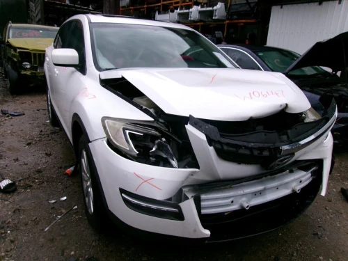 2007-2015 Mazda CX-9 1926773 Front Left/Driver Used OEM Steering Knuckle Spindle