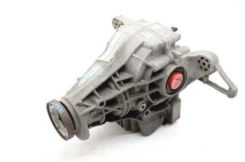 2017-2018 Porsche Macan 2.0L Non Locking Rear Used OEM Rear Differential Carriers used OEM rear differential carrier assembly