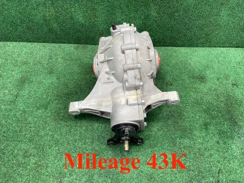 2019-2025 Genesis G70 3.3L Rear Diff Differential Axle Carrier Lsd Used OEM Rear Differential Carriers used OEM rear