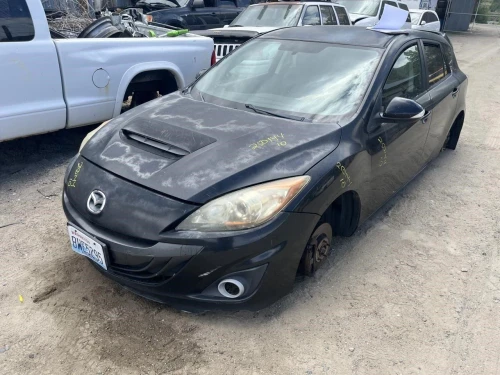 2010-2013 Mazda Mazda3 1334119 Front Right/Passenger ABS Used OEM Steering Knuckle Spindle