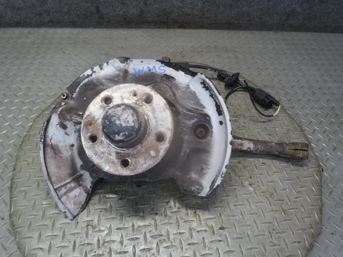 1994-1999 Mercedes-Benz S500 Front Right/Passenger RWD With Hub With Bearing Used OEM Steering Knuckle Spindle