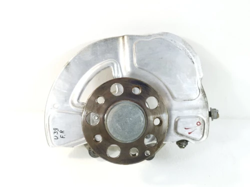 2014 Mercedes-Benz CLS550 Front Right/Passenger RWD With Hub Used OEM Steering Knuckle Spindle