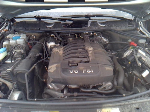2017 Volkswagen Touareg Rear 3.6L W/Lim Used OEM Differential Carrier Assembly used OEM differential carrier assembly