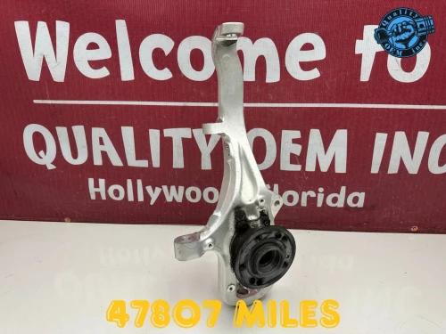2020-2026 Mercedes-Benz Front Left/Driver AWD With Hub Used OEM Steering Knuckle Spindle
