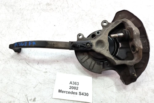 2000-2006 Mercedes-Benz S430 Front Right/Passenger RWD With Hub Used OEM Steering Knuckle Spindle