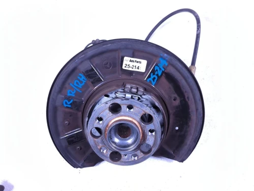 2006-2016 Mercedes-Benz E350 Rear Right/Passenger RWD With Hub With Bearing Used OEM Steering Knuckle Spindle