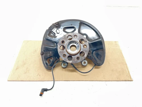 2012-2016 Mercedes-Benz E350 Front Left/Driver 4MATIC With Hub Used OEM Steering Knuckle Spindle