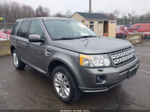 2011 Land Rover LR2 Rear Used OEM Differential Carrier Assembly used OEM differential carrier assembly