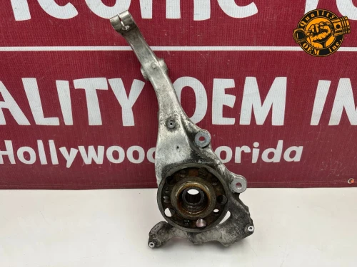 2014-2020 Mercedes-Benz S550 Front Left/Driver 4MATIC With Hub Used OEM Steering Knuckle Spindle