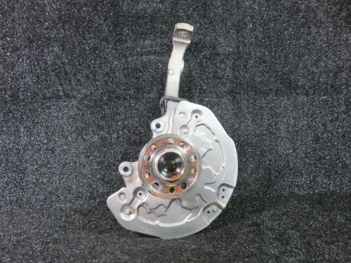 Mercedes-Benz GLC300 A2533320201 Front Right/Passenger Used OEM Steering Knuckle Spindle