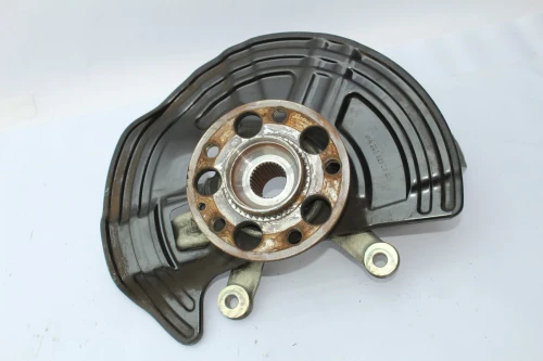 2014-2019 Mercedes-Benz CLA250 Front Right/Passenger FWD Used OEM Steering Knuckle Spindle