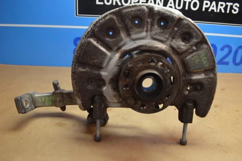 2018 Mercedes-Benz E63 Front Right/Passenger With Hub Used OEM Steering Knuckle Spindle