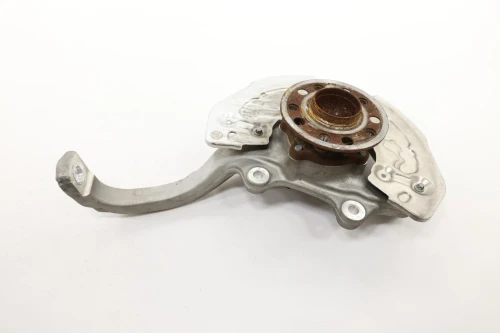 2020-2023 Mercedes-Benz E350 Front Right/Passenger RWD With Hub Used OEM Steering Knuckle Spindle