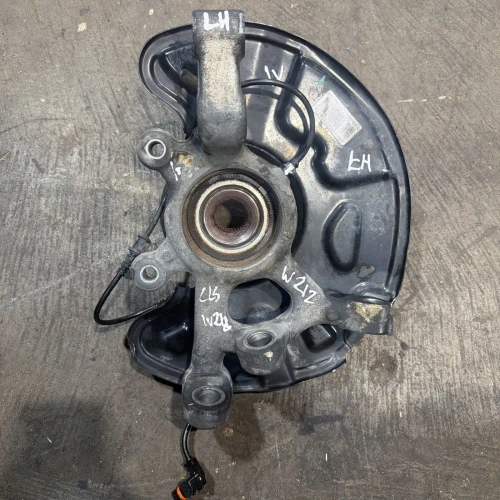 2010-2016 Mercedes-Benz E-Class Front Left/Driver 4MATIC Used OEM Steering Knuckle Spindle