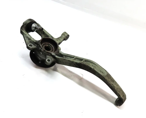 2007-2011 Mercedes-Benz ML450 Front Right/Passenger Used OEM Steering Knuckle Spindle