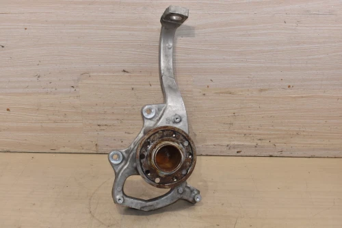 2015-2021 Mercedes-Benz C-Class Front Right/Passenger RWD Used OEM Steering Knuckle Spindle
