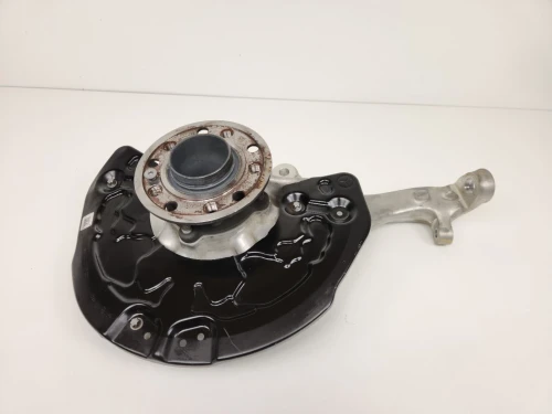 2022-2026 Mercedes-Benz C300 Front Right/Passenger With Hub Used OEM Steering Knuckle Spindle