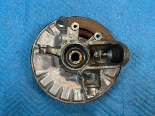 2013-2016 Mercedes-Benz GL350 Rear Left/Driver Used OEM Steering Knuckle Spindle