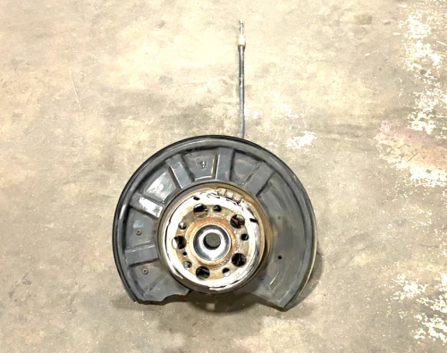 2014-2016 Mercedes-Benz E250 Rear Right/Passenger With Hub Used OEM Steering Knuckle Spindle