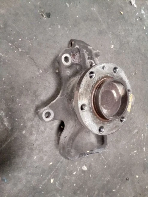 2010-2018 Mercedes-Benz Sprinter Front Right/Passenger Used OEM Steering Knuckle Spindle