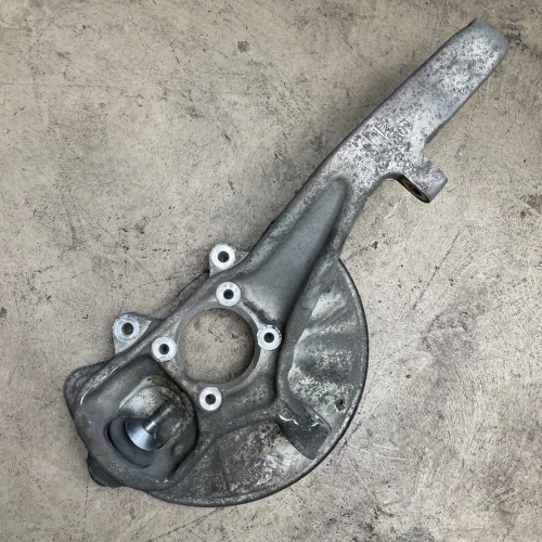 2013-2019 Mercedes-Benz GL450 Front Left/Driver AWD With Hub Used OEM Steering Knuckle Spindle
