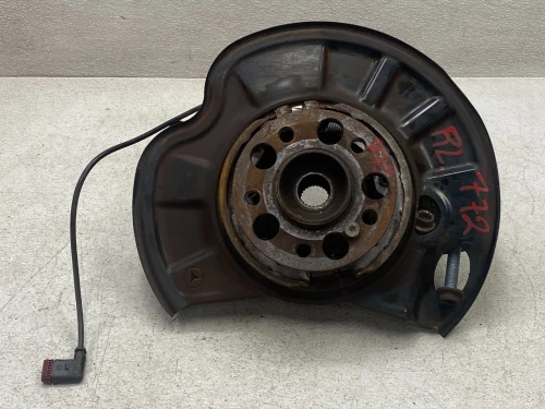 2007-2014 Mercedes-Benz S550 Rear Left/Driver Used OEM Steering Knuckle Spindle