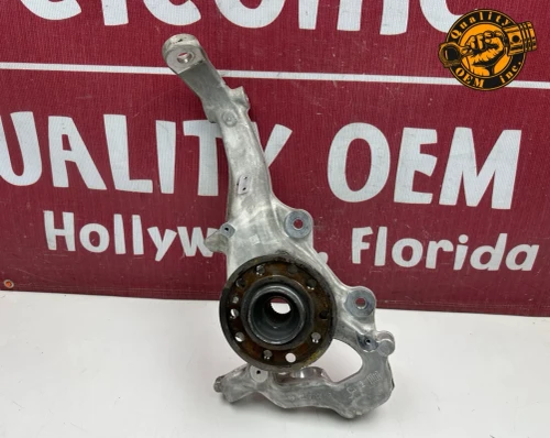 2021-2026 Mercedes-Benz S580 Front Left/Driver With Hub Used OEM Steering Knuckle Spindle