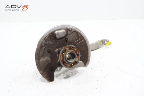 2020-2026 Mercedes-Benz GLS450 Front Left/Driver With Hub Used OEM Steering Knuckle Spindle