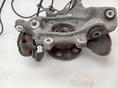 2015-2023 Mercedes-Benz C300 Rear Left/Driver Used OEM Steering Knuckle Spindle
