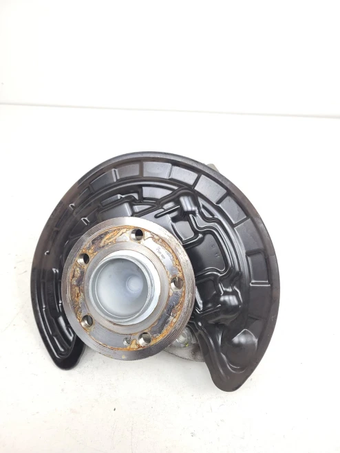 2020-2026 Mercedes-Benz Rear Right/Passenger FWD With Hub Used OEM Steering Knuckle Spindle