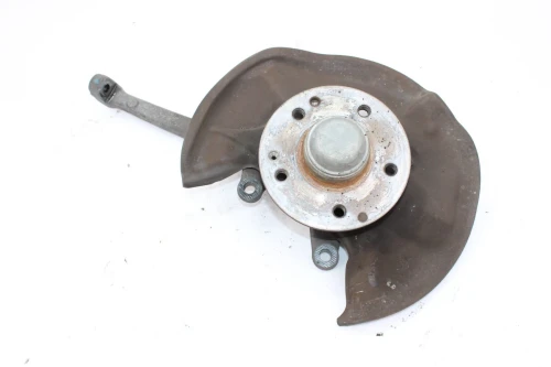 1997-2004 Mercedes-Benz SLK230 Front Left/Driver RWD With Hub Used OEM Steering Knuckle Spindle