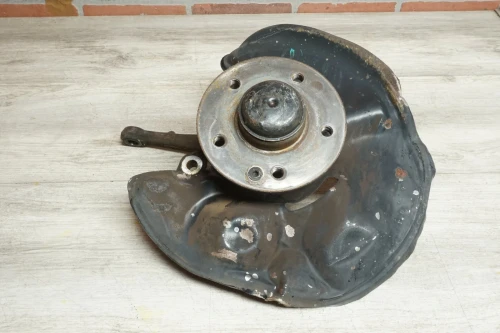 1994-1998 Mercedes-Benz SL500 Front Right/Passenger RWD With Hub Used OEM Steering Knuckle Spindle