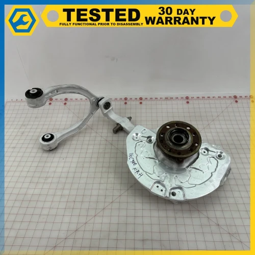2015-2018 Mercedes-Benz C-Class Front Left & Right With Hub Used OEM Steering Knuckle Spindle