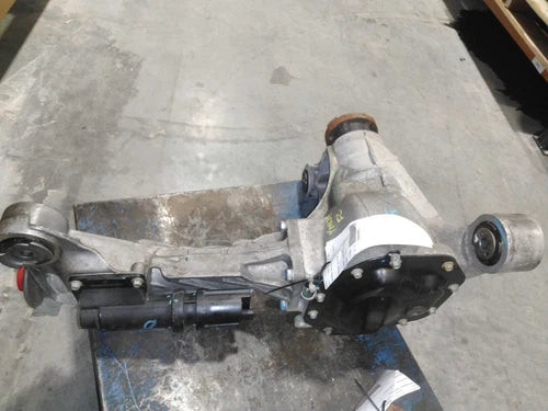 2021 GMC Sierra 1500 Pickup Front Axle Used OEM Differential Carrier Assembly used OEM front differential carrier assembly