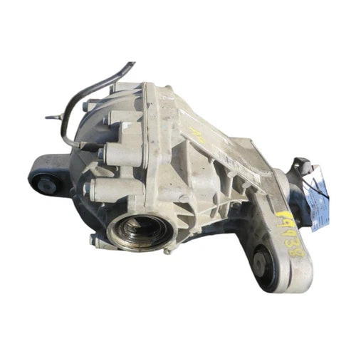 2015-2016 Chevrolet Ss Caprice Rear Carrier 16k At 3.27 Ratio OEM used OEM rear differential carrier assembly