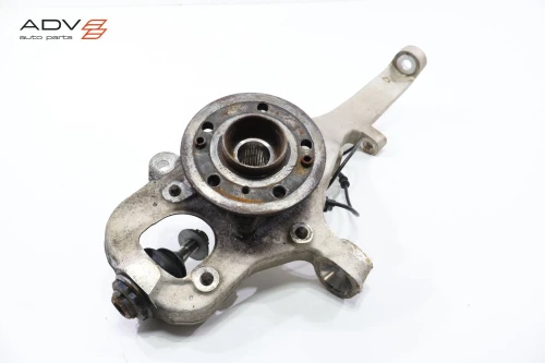 2013-2016 Mercedes-Benz GL550 Front Right/Passenger 4MATIC With Hub Used OEM Steering Knuckle Spindle