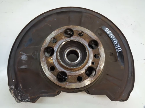 2008-2011 Mercedes-Benz C300 Rear Right/Passenger With Hub Used OEM Steering Knuckle Spindle
