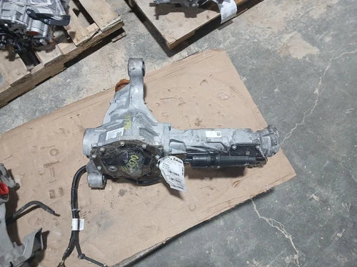 2023 Front Carrier 87821656 for Yukon Xl 1500 3035031 Used OEM Front Differential Carriers used OEM front differential