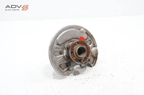 2020-2023 Mercedes-Benz GLS580 Rear Left/Driver With Hub Used OEM Steering Knuckle Spindle