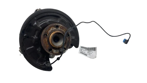 2014-2017 Mercedes-Benz 2460406 Rear Right/Passenger FWD Used OEM Steering Knuckle Spindle