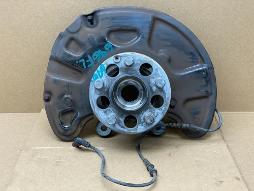 2011-2013 Mercedes-Benz E350 Front Left/Driver AWD With Hub Used OEM Steering Knuckle Spindle