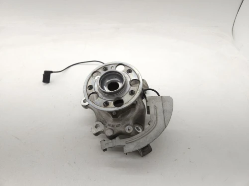 2016-2025 Mercedes-Benz GLC300 Rear Left/Driver With Hub Used OEM Steering Knuckle Spindle